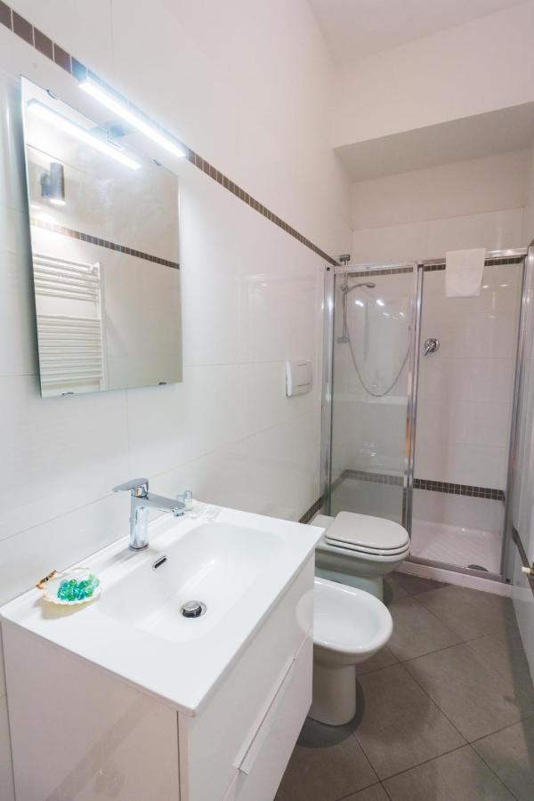 Getthekey S.Felice Suites Bologna Exteriör bild